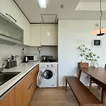 Quiet & Comfy Home, Close To Everything