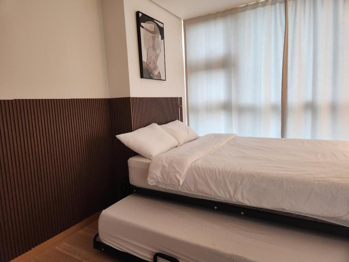 Quiet & Comfy Home, Close To Everything Apartment Seoul